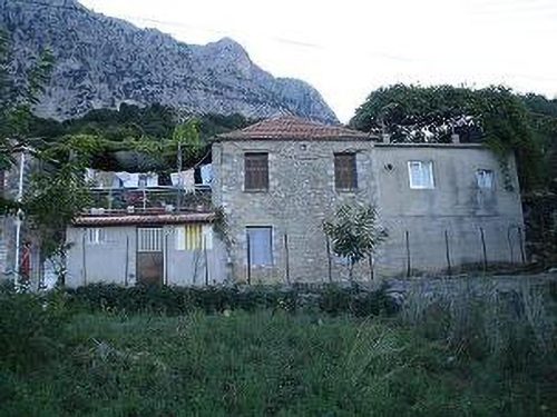 Το σπίτι στο χωριό